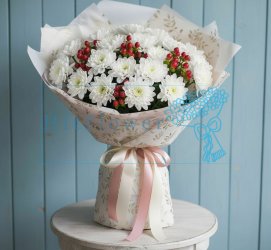 Букет цветов из: Хризантемы